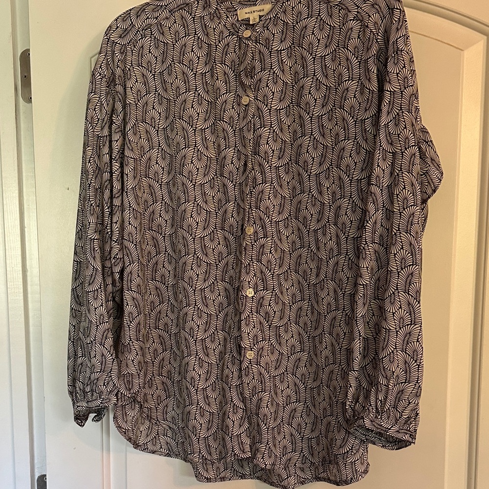 Max Studio Black and White Patterned Blouse